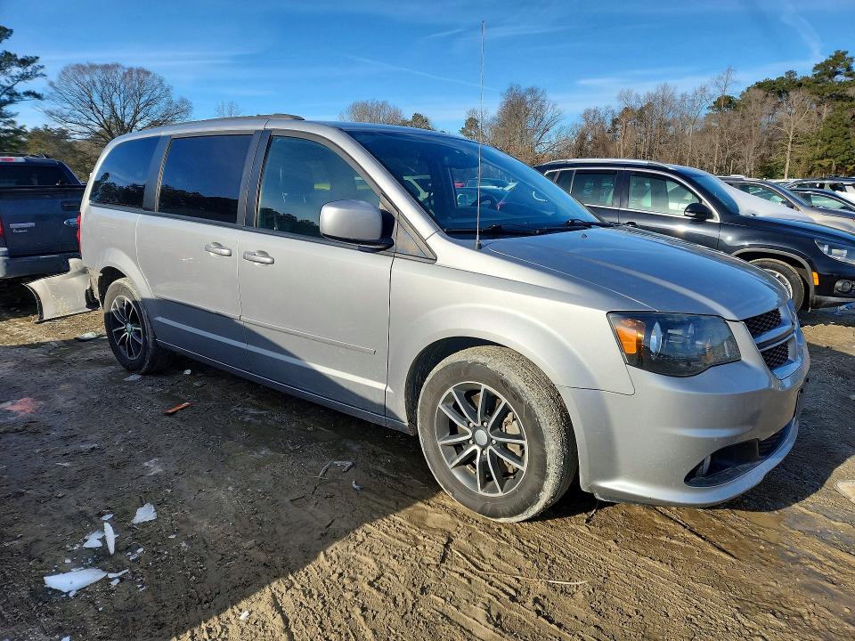 Zdjęcie 4 z aukcji – 2017 DODGE GRAND CARA z VIN 2C4RDGEG7HR555183