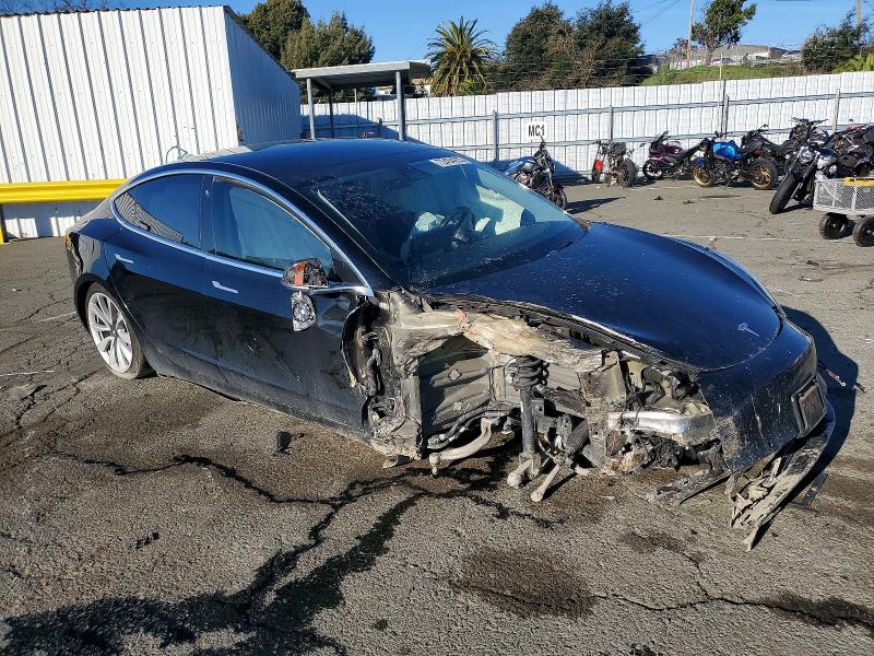 Photo 4 from auction – 2019 TESLA MODEL 3 with VIN 5YJ3E1EA6KF434479
