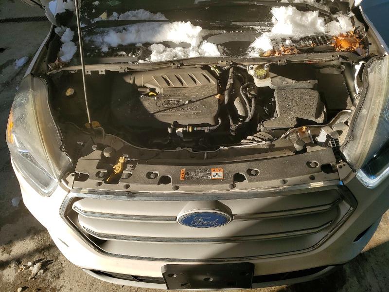 Photo 12 from auction – 2018 FORD ESCAPE SEL with VIN 1FMCU9HDXJUA26558