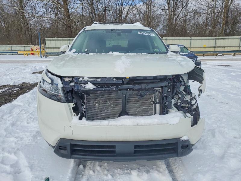 Photo 5 from auction – 2022 NISSAN PATHFINDER with VIN 5N1DR3BC4NC241576