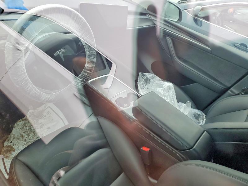 Photo 8 from auction – 2022 TESLA MODEL Y with VIN 7SAYGDEE4NA012963