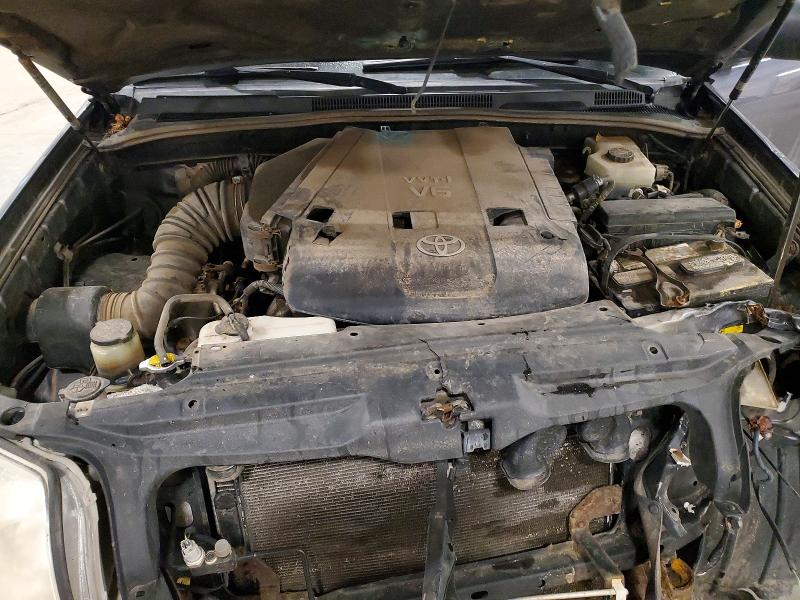 Photo 12 from auction – 2004 TOYOTA 4RUNNER SR with VIN JTEBU14R248015128