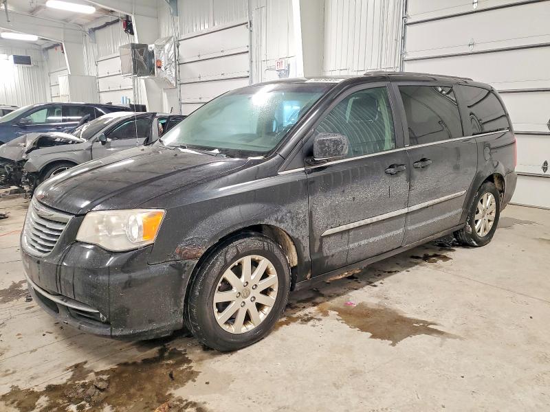 CHRYSLER TOWN & COU 2013 con VIN 2C4RC1BG3DR783003 - Foto de la subasta