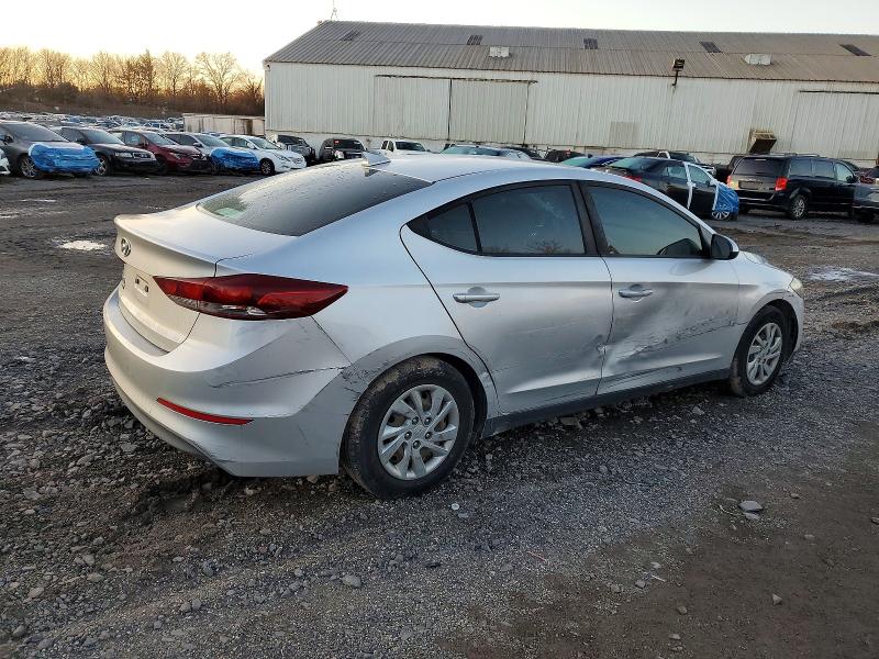 Photo 3 from auction – 2017 HYUNDAI ELANTRA with VIN KMHD74LF2HU402073