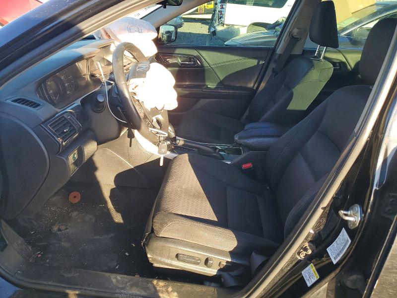 Photo 5 from auction – 2015 HONDA ACCORD with VIN 1HGCR2F56FA185967