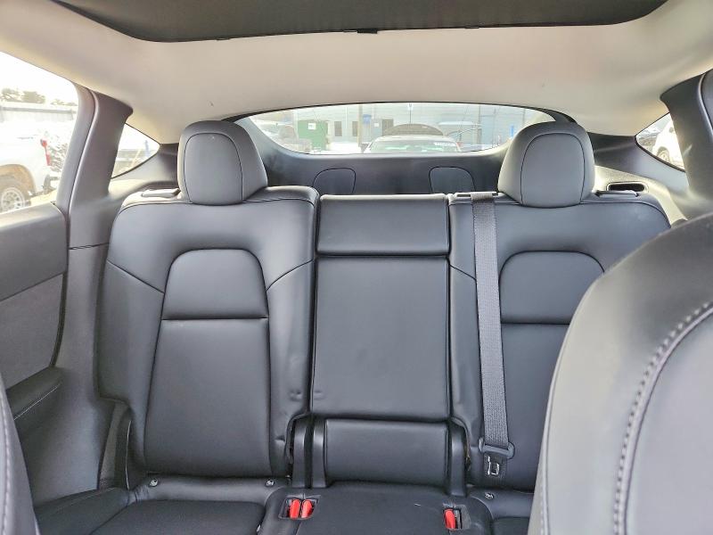 Фото 10 с аукциона – 2021 TESLA MODEL Y с VIN 5YJYGDEE2MF253726