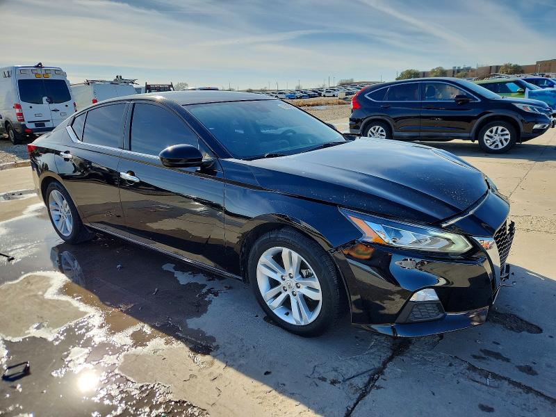 Photo 4 from auction – 2022 NISSAN ALTIMA with VIN 1N4BL4DV9NN402192