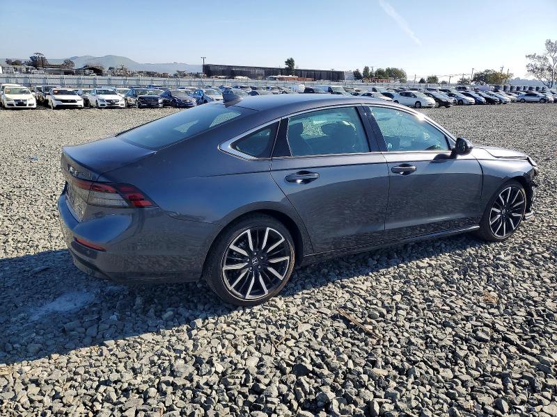 Photo 3 from auction – 2025 HONDA ACCORD with VIN 1HGCY2F85SA019575