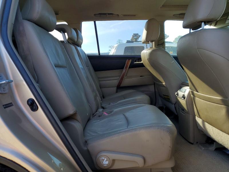 Photo 11 from auction – 2008 TOYOTA HIGHLANDER with VIN JTEDS42A382059094