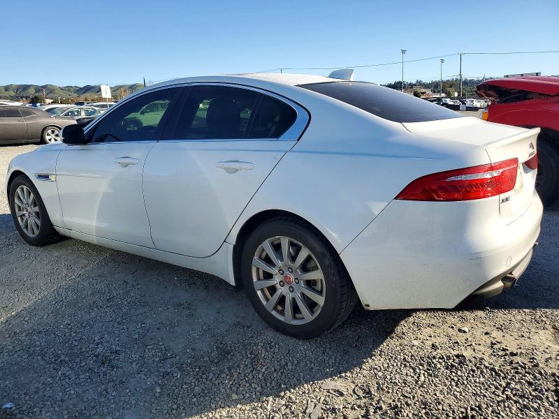 Photo 2 from auction – 2019 JAGUAR XE with VIN SAJAR4FX1KCP49673