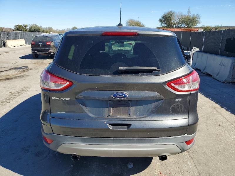 Photo 6 from auction – 2016 FORD ESCAPE with VIN 1FMCU0G75GUA95173