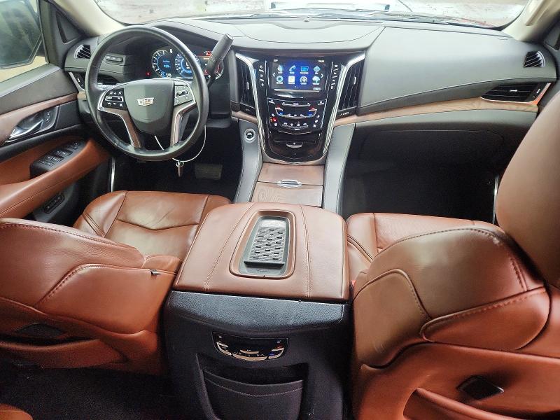 Photo 8 from auction – 2016 CADILLAC ESCALADE L with VIN 1GYS3BKJ1GR366115