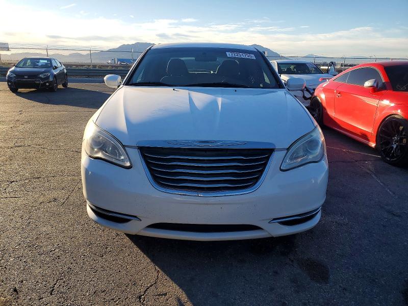 Photo 5 from auction – 2012 CHRYSLER 200 LX with VIN 1C3CCBAB3CN319209