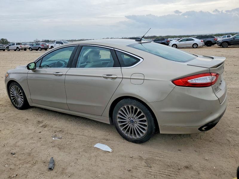 Photo 2 from auction – 2016 FORD FUSION with VIN 3FA6P0K96GR114067