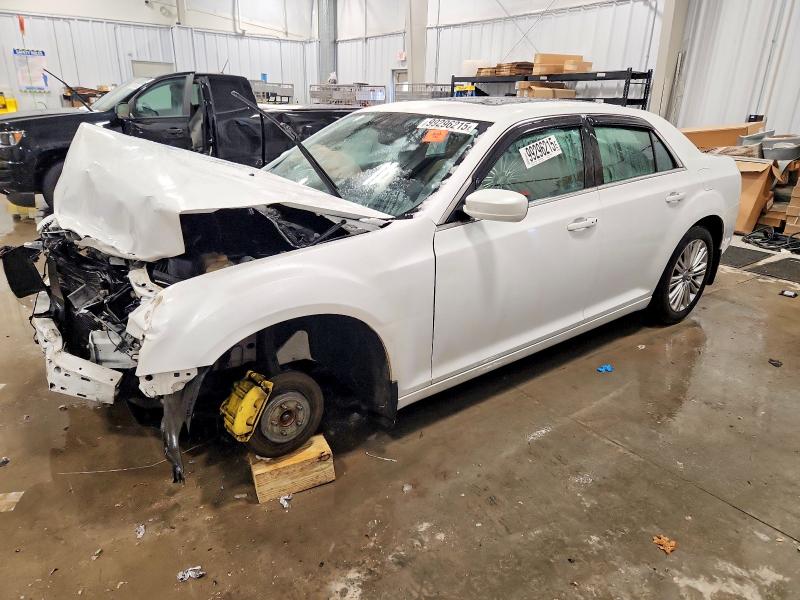 CHRYSLER 300 2013 with VIN 2C3CCARG2DH585776 - Photo from auction