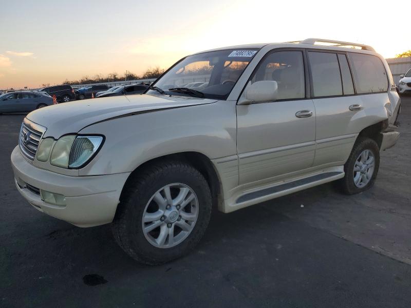 LEXUS LX 470 2003 with VIN JTJHT00W733525779 - Photo from auction
