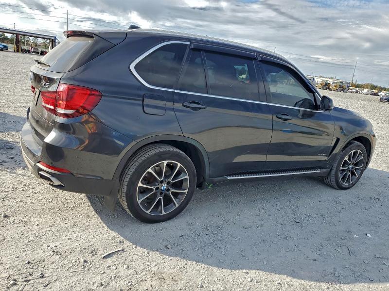 Photo 3 from auction – 2018 BMW X5 XDRIVE3 with VIN 5UXKR0C53J0X89802