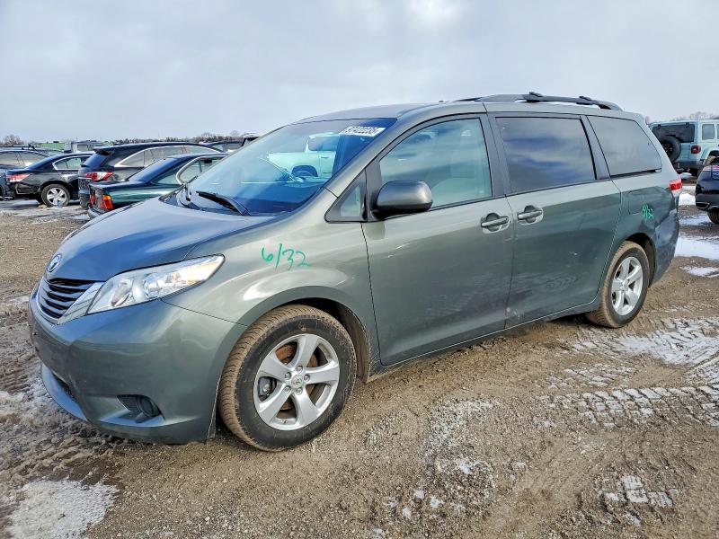 TOYOTA SIENNA 2011 مع رقم تعريف المركبة 5TDKK3DC0BS124780 - صورة من المزاد
