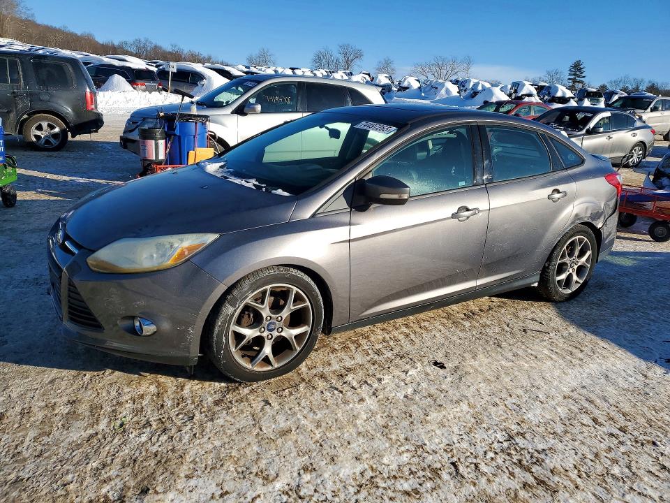FORD FOCUS SE 2014 with VIN 1FADP3F22EL226981 - Photo from auction