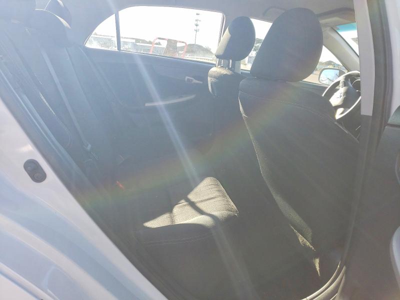 Photo 10 from auction – 2013 TOYOTA COROALLA with VIN 5YFBU4EE0DP074894