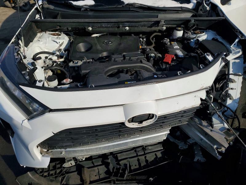 Photo 12 from auction – 2020 TOYOTA RAV4 LE with VIN 2T3F1RFV7LC070241
