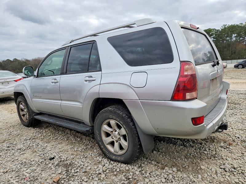 Photo 2 from auction – 2005 TOYOTA 4RUNNER SR with VIN JTEBT14R550053892