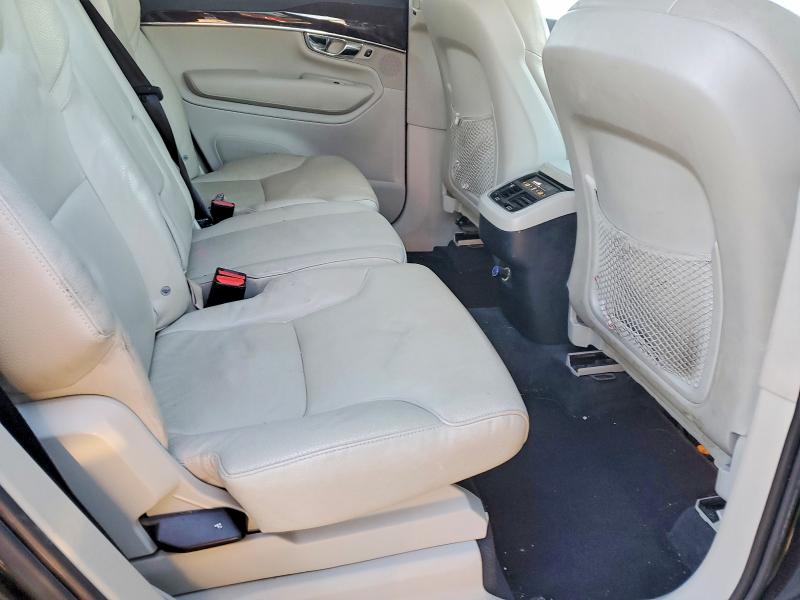 Photo 11 from auction – 2016 VOLVO XC90 T6 with VIN YV4A22PK5G1029626