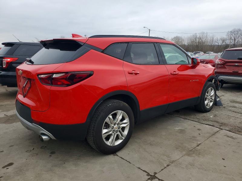 Photo 3 from auction – 2020 CHEVROLET BLAZER 1LT with VIN 3GNKBBRA2LS598123