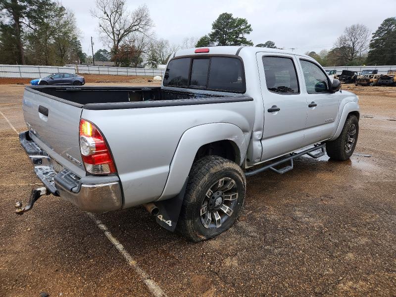 Photo 3 from auction – 2012 TOYOTA TACOMA DOU with VIN 5TFLU4EN9CX043664