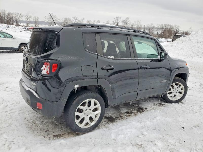 Photo 3 from auction – 2017 JEEP RENEGADE L with VIN ZACCJBBB6HPF65721