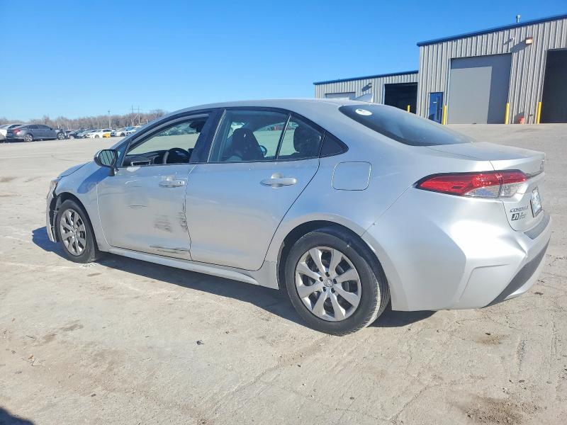 Photo 2 from auction – 2020 TOYOTA COROLLA LE with VIN 5YFEPRAE4LP014994