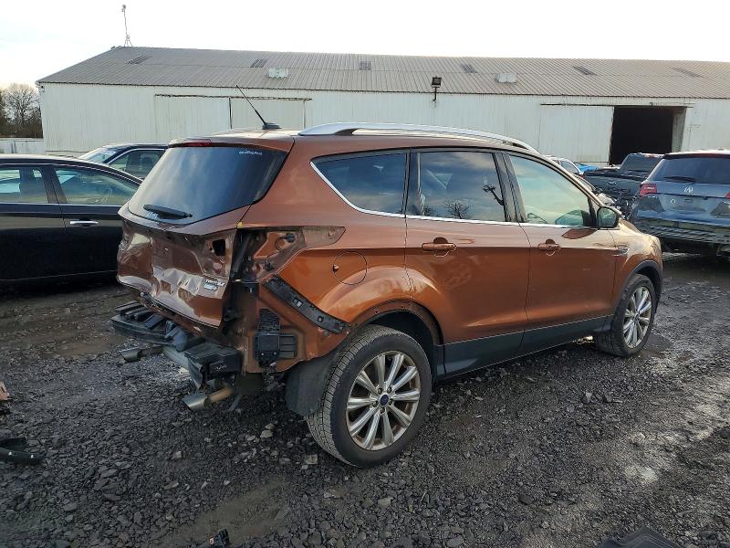 Photo 3 from auction – 2017 FORD ESCAPE TIT with VIN 1FMCU9JD1HUC71611