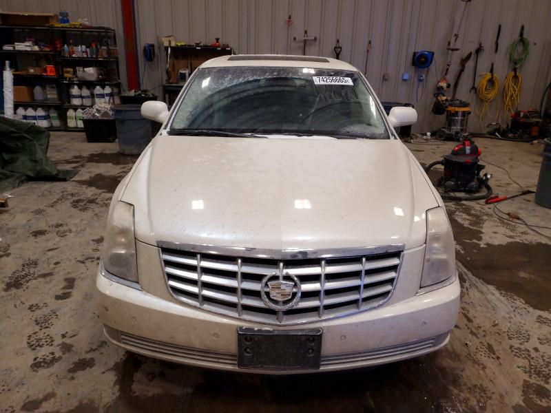 Photo 5 from auction – 2008 CADILLAC DTS with VIN 1G6KD57Y28U209933