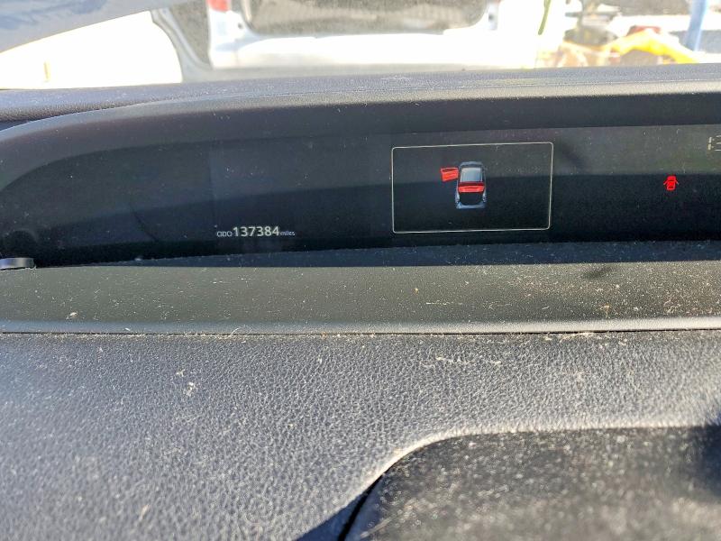 Photo 9 from auction – 2017 TOYOTA PRIUS with VIN JTDKBRFU8H3046719