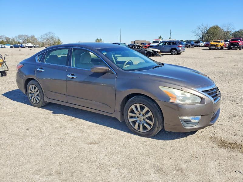 Photo 4 from auction – 2015 NISSAN ALTIMA 2.5 with VIN 1N4AL3AP9FC485809