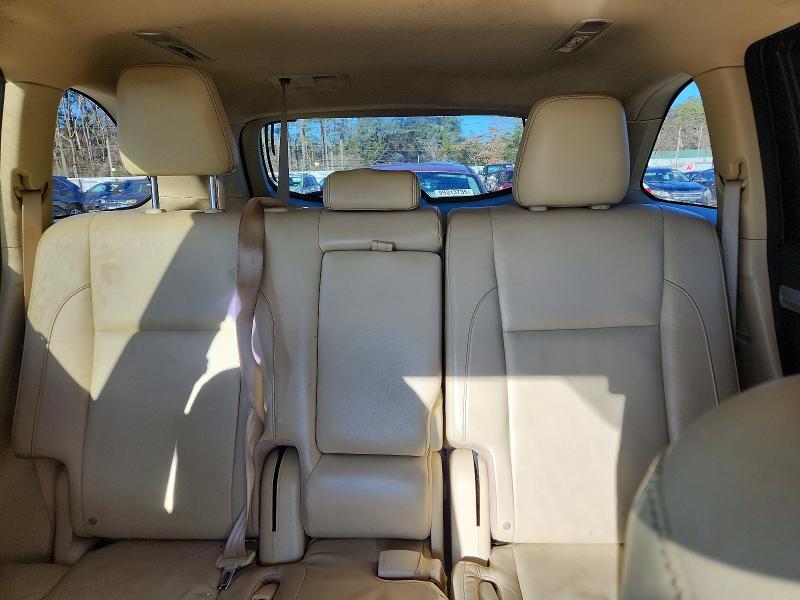 Photo 10 from auction – 2016 TOYOTA HIGHLANDER with VIN 5TDJKRFH4GS328559