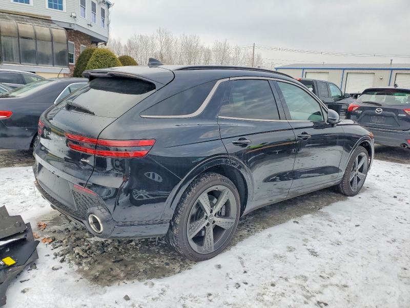 Photo 3 from auction – 2024 GENESIS GV70 BASE with VIN 5NMMADTB8RH001378