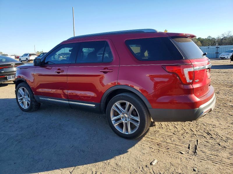Photo 2 from auction – 2017 FORD EXPLORER with VIN 1FM5K7D8XHGE08898