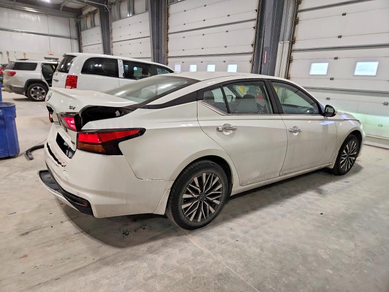 Photo 3 from auction – 2023 NISSAN ALTIMA SV with VIN 1N4BL4DW9PN348176