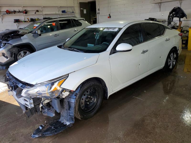 NISSAN ALTIMA 2019 with VIN 1N4BL4BV9KC181090 - Photo from auction