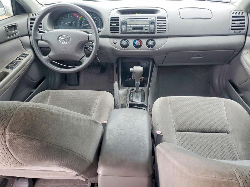 Photo 8 from auction – 2002 TOYOTA CAMRY LE with VIN 4T1BE32K72U105250