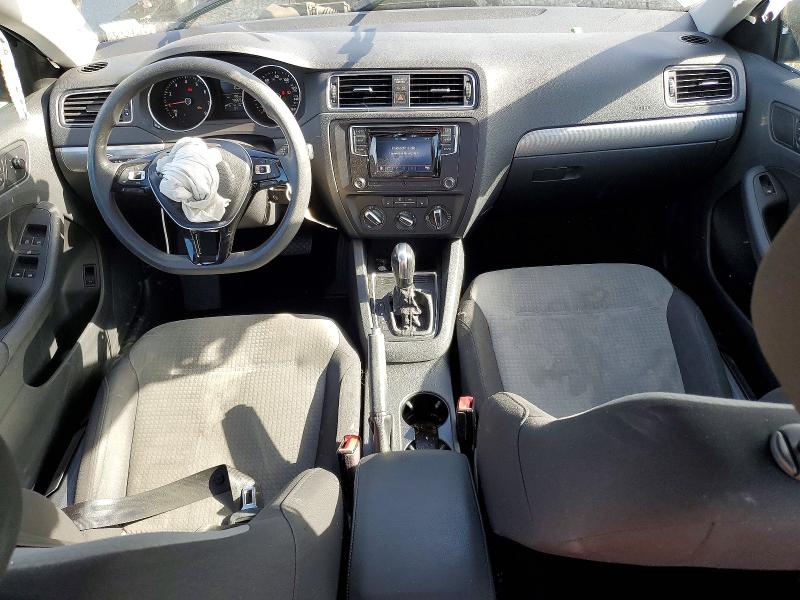 Photo 8 from auction – 2017 VOLKSWAGEN JETTA with VIN 3VW2B7AJ5HM348580