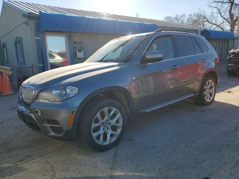 BMW X5 XDRIVE3 2013 with VIN 5UXZV4C57D0B10154 - Photo from auction
