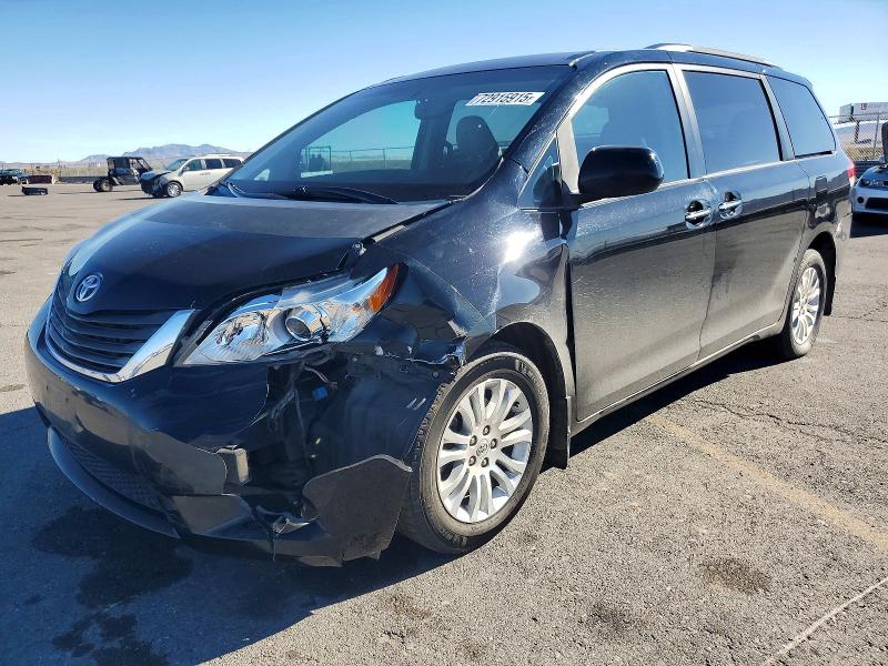 TOYOTA SIENNA 2011 with VIN 5TDYK3DC4BS050306 - Photo from auction