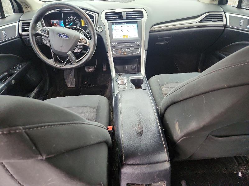 Photo 8 from auction – 2017 FORD FUSION with VIN 3FA6P0H73HR178428