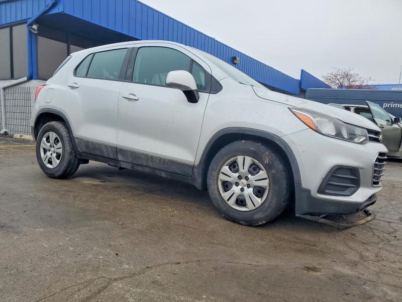 Photo 4 from auction – 2017 CHEVROLET TRAX LS with VIN 3GNCJKSB7HL189515
