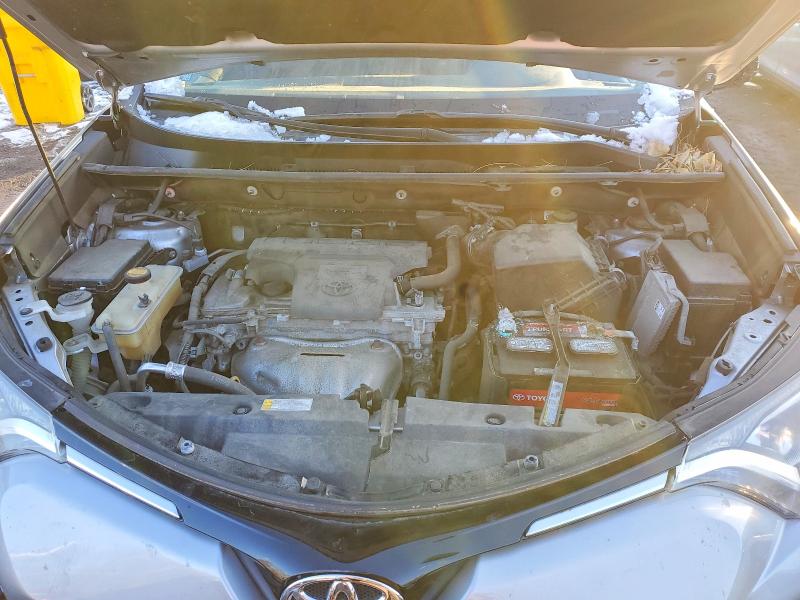 Photo 12 from auction – 2016 TOYOTA RAV4 LE with VIN 2T3BFREV5GW482552