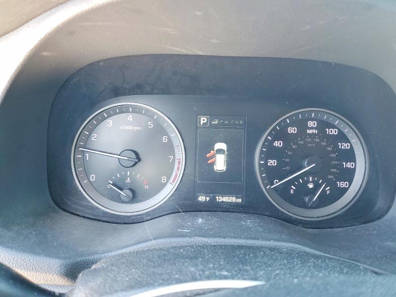 Photo 9 from auction – 2017 HYUNDAI TUCSON with VIN KM8J3CA24HU376262