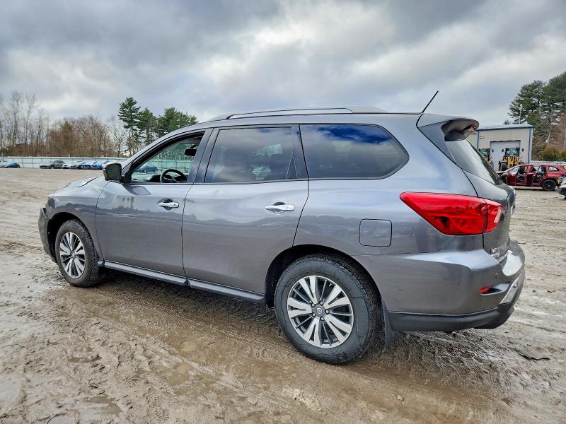 Photo 2 from auction – 2018 NISSAN PATHFINDER with VIN 5N1DR2MM1JC671060