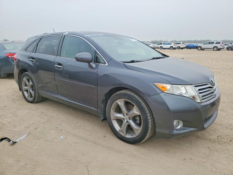 Photo 4 from auction – 2010 TOYOTA VENZA with VIN 4T3BK3BB7AU032573